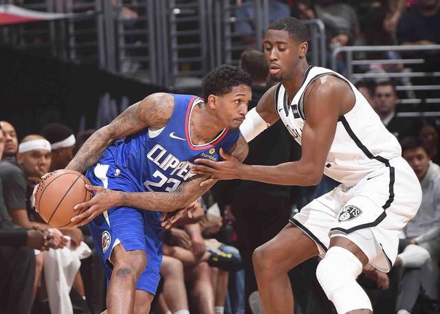 展现实力与 展现实力与